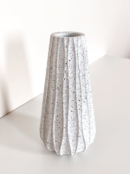 Perfectly Imperfect Nordic Style Modern Bud Vase in Speckled White Granite Terrazzo