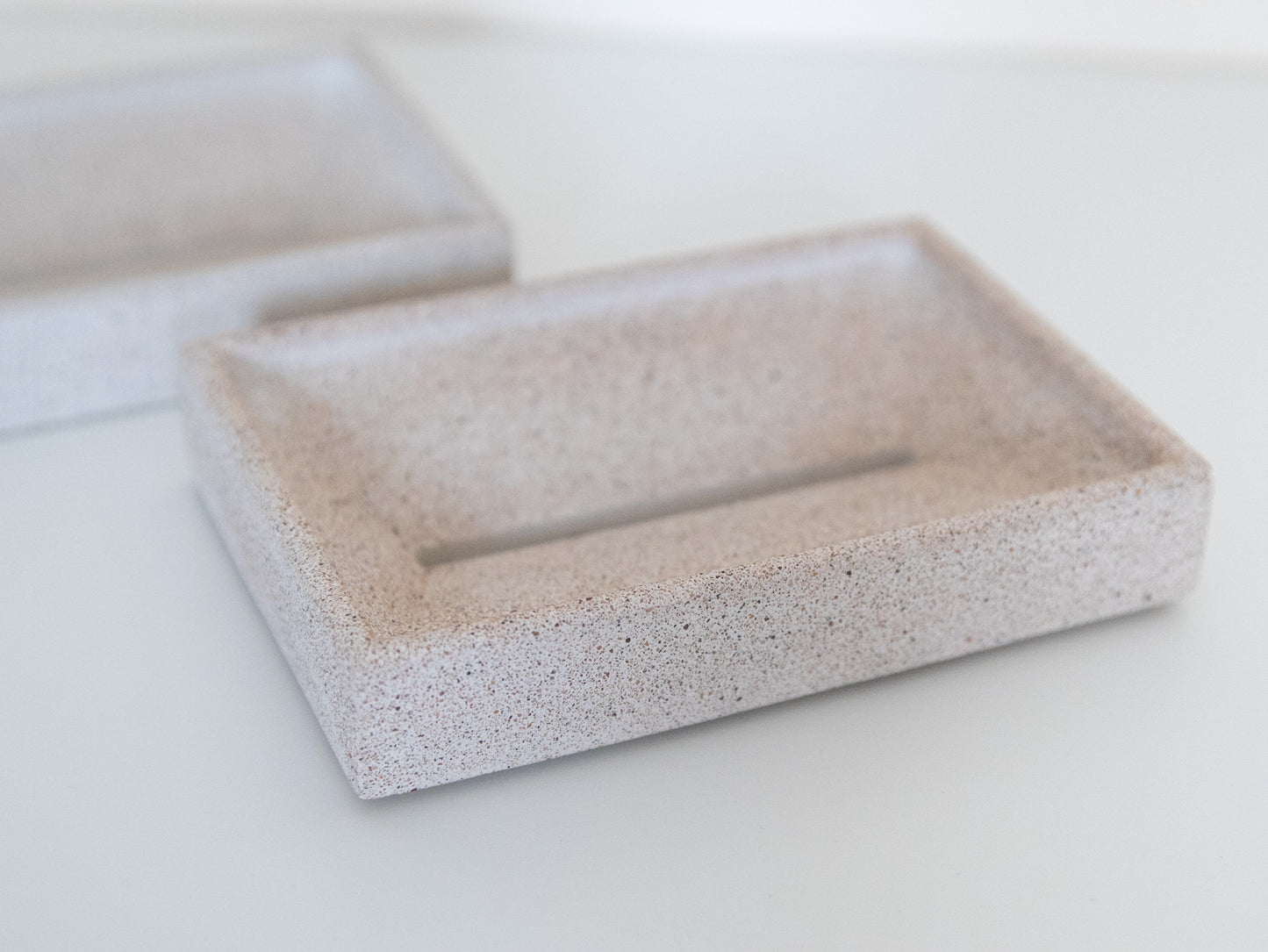 Soap Dish in Cream Sandstone with Rubber Pads