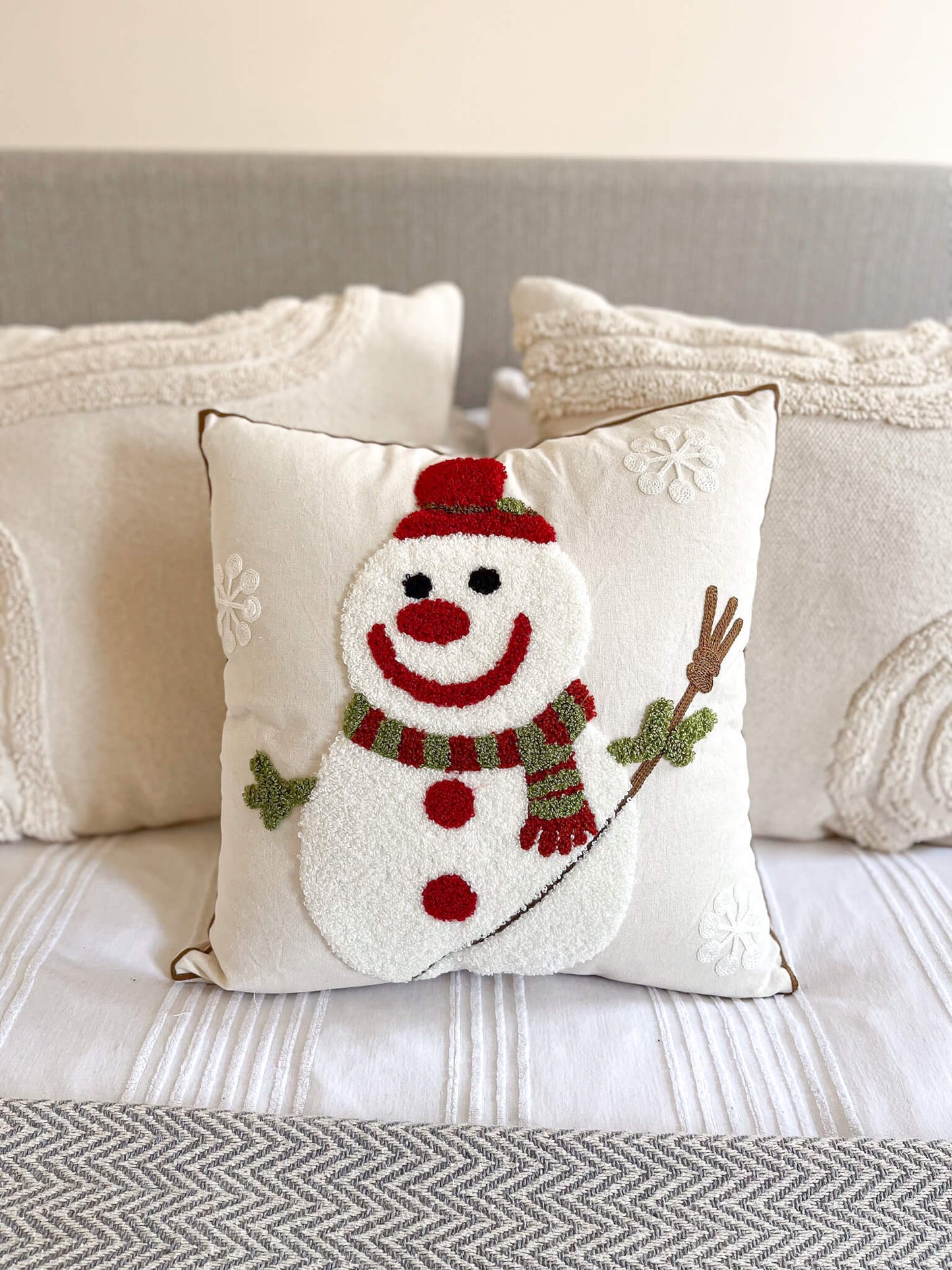 Christmas Snowman Embroidered Throw Pillowcase Cushion Cover 45x45 cm