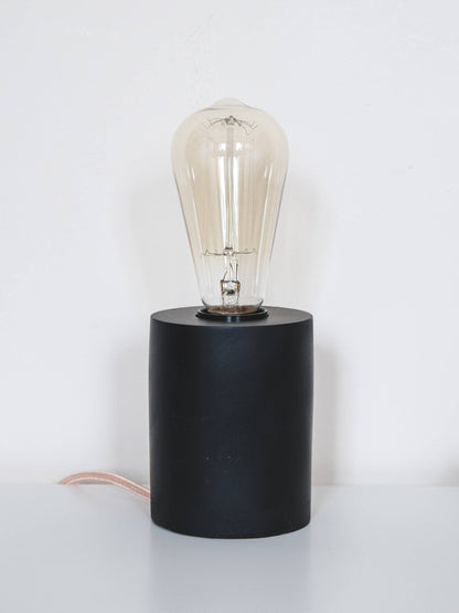 Black Concrete Table Lamp